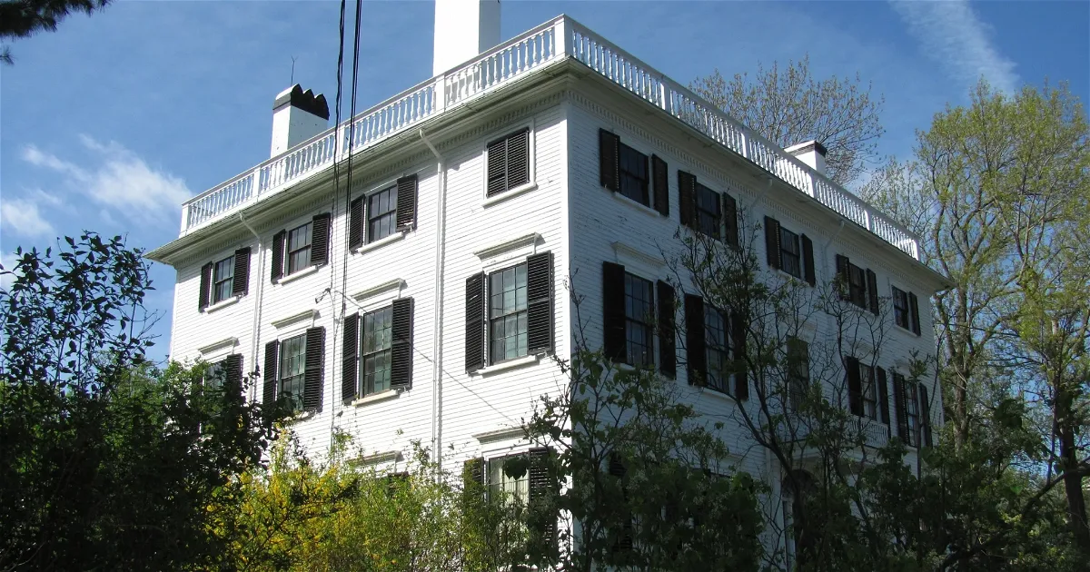 Rundletmay House Museum (Portsmouth) Visitor Information & Reviews