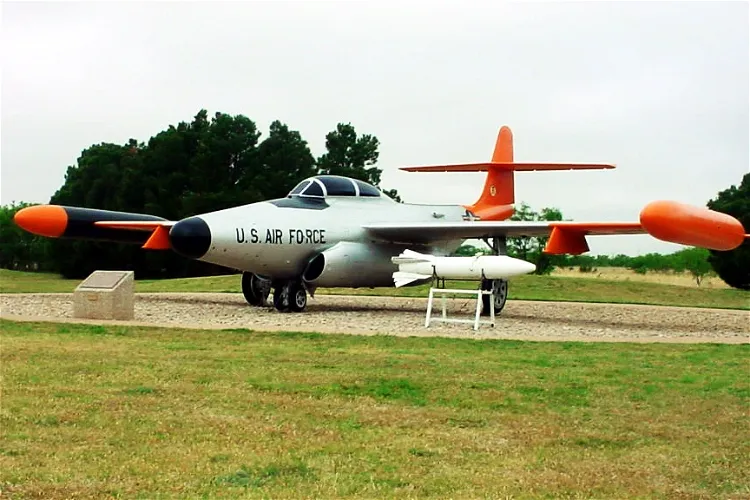 Dyess Air Park - Dyess Museum