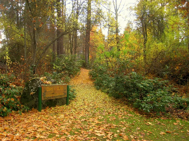 Finch Arboretum Visitors Center