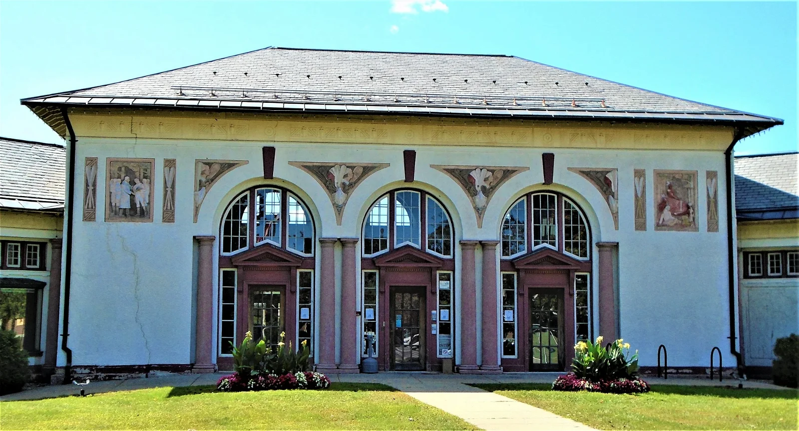 Saratoga Springs Visitor Center