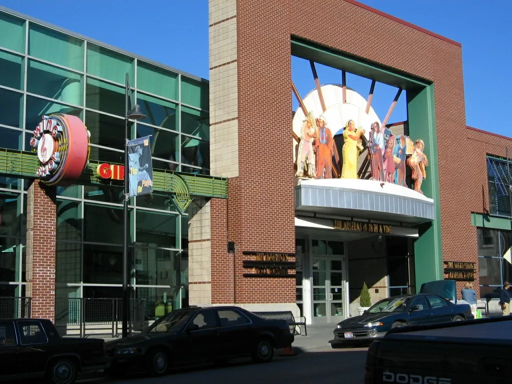 Evergy - Negro Leagues Baseball Museum - Monarch Plaza