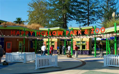 Happy Hollow Park and Zoo