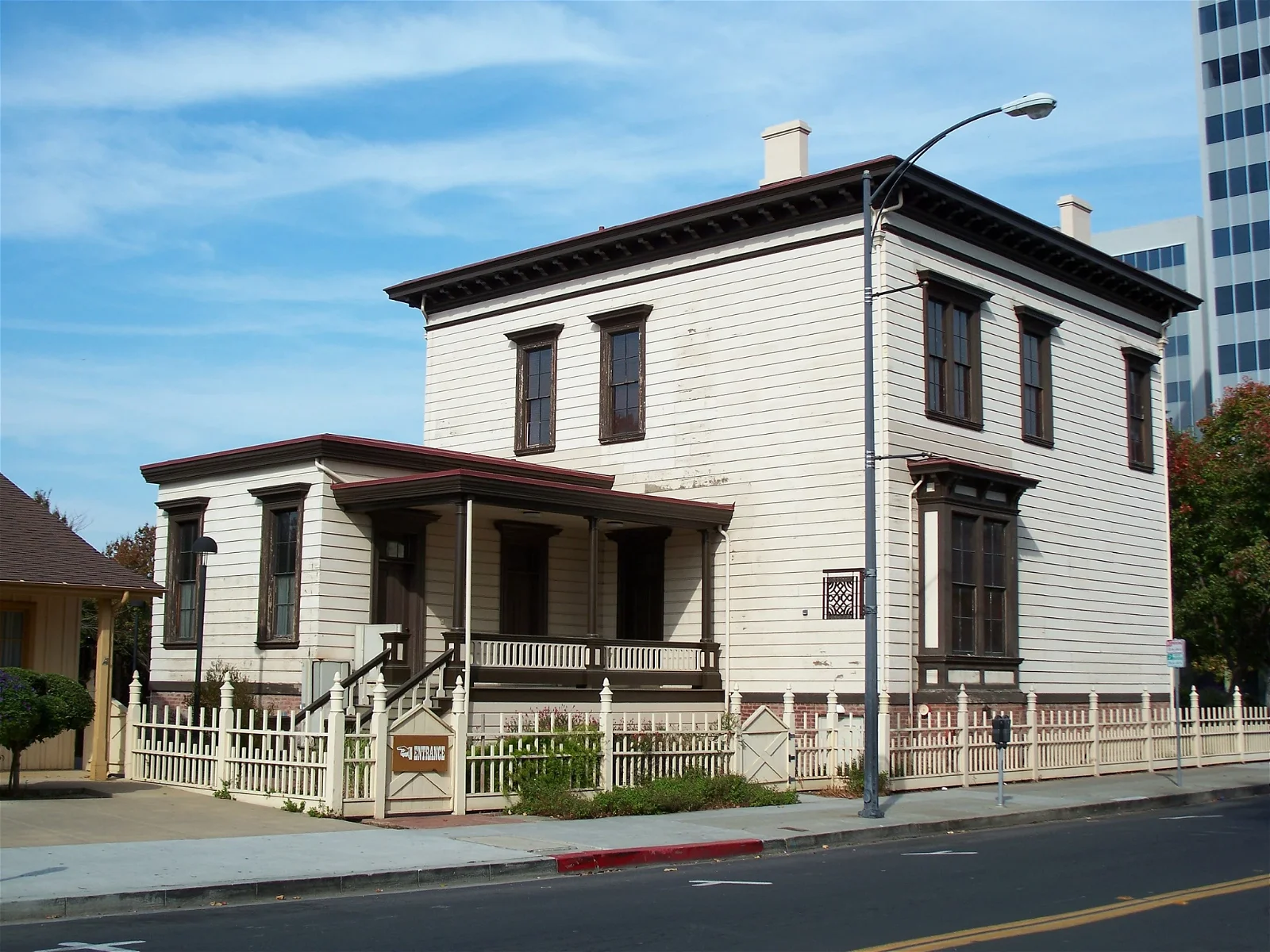 Carmel and Thomas Fallon House