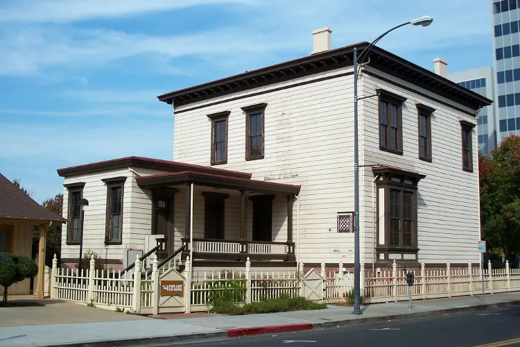 Carmel and Thomas Fallon House