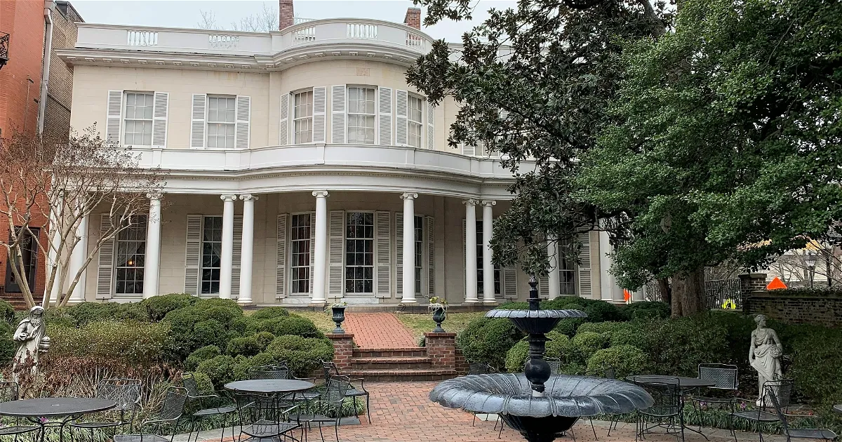 The Valentine Richmond Visitor Information Reviews