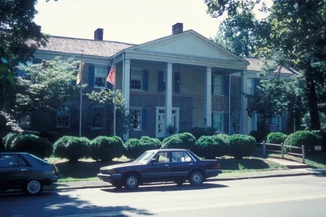 Macculloch Hall Historical Museum