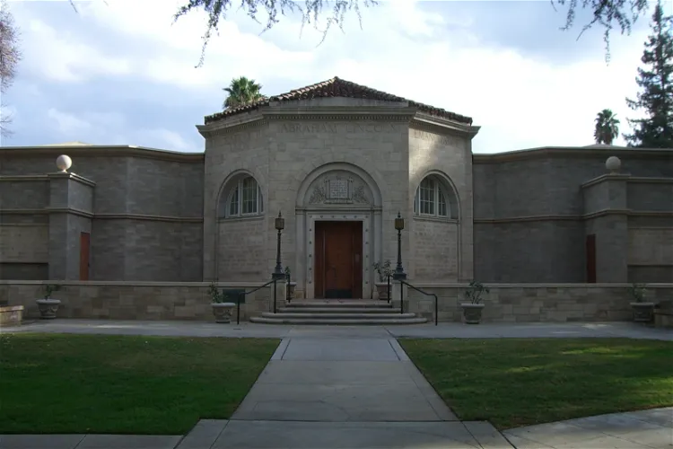 Lincoln Memorial Shrine and Museum