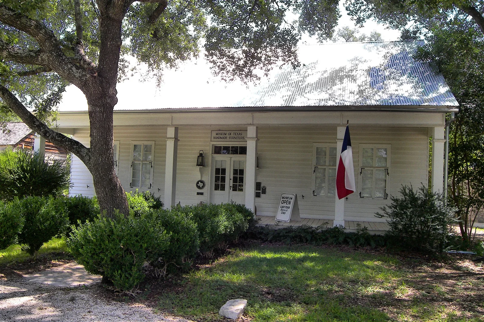 Museum of Texas Handmade Furniture