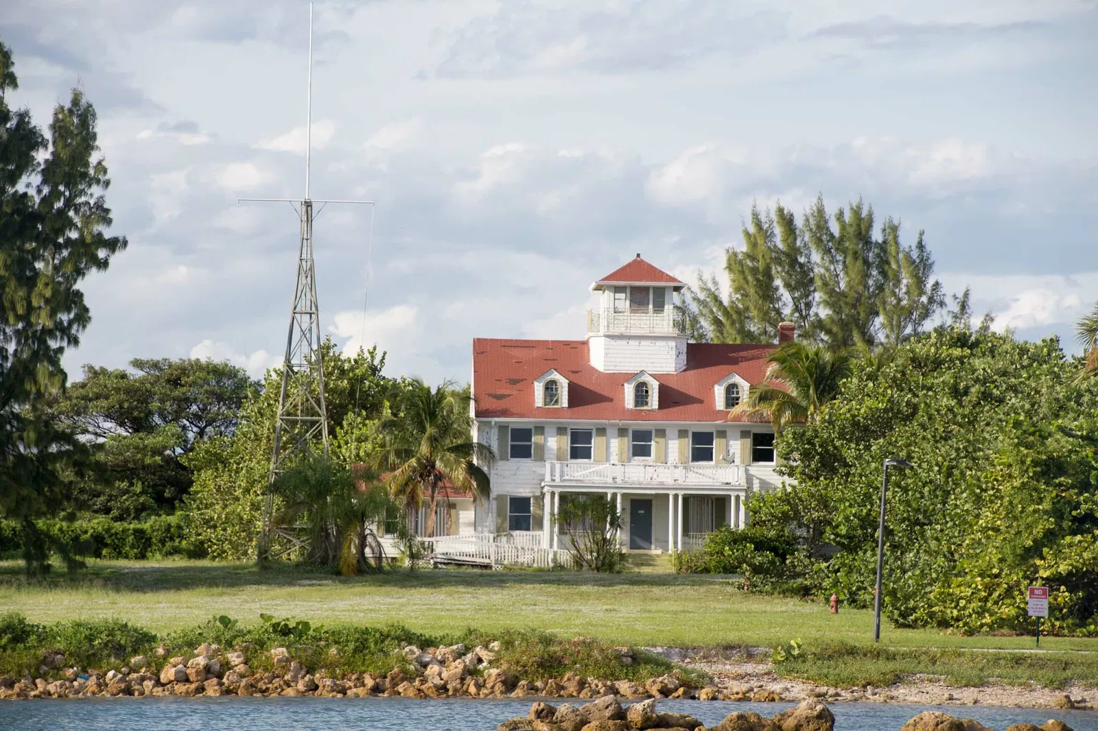 Palm Beach Maritime Museum (West Palm Beach) Visitor Information
