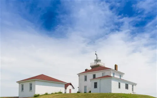 Watch Hill Lighthouse Museum