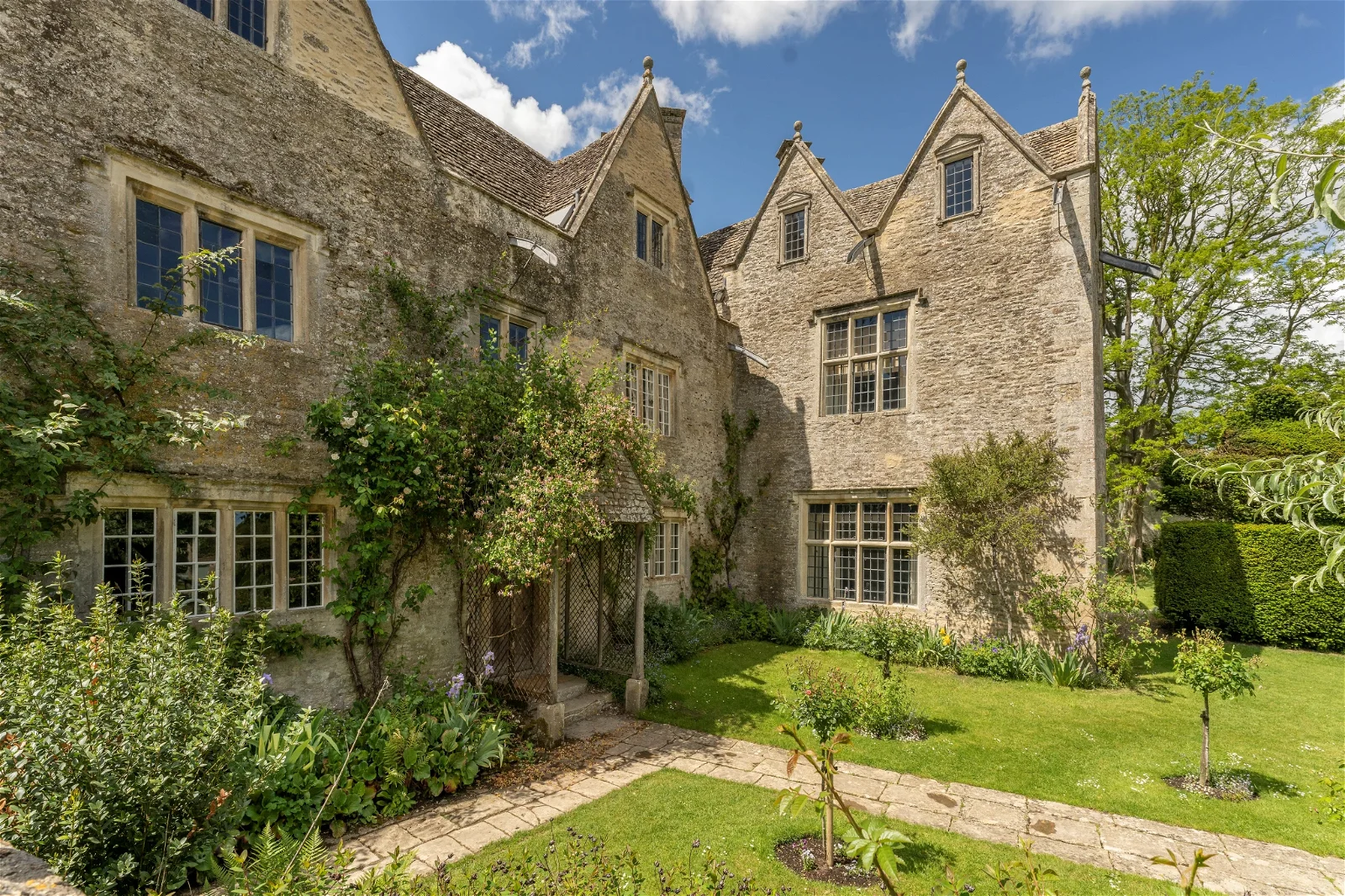 Kelmscott Manor