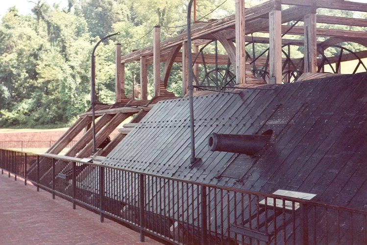 USS Cairo