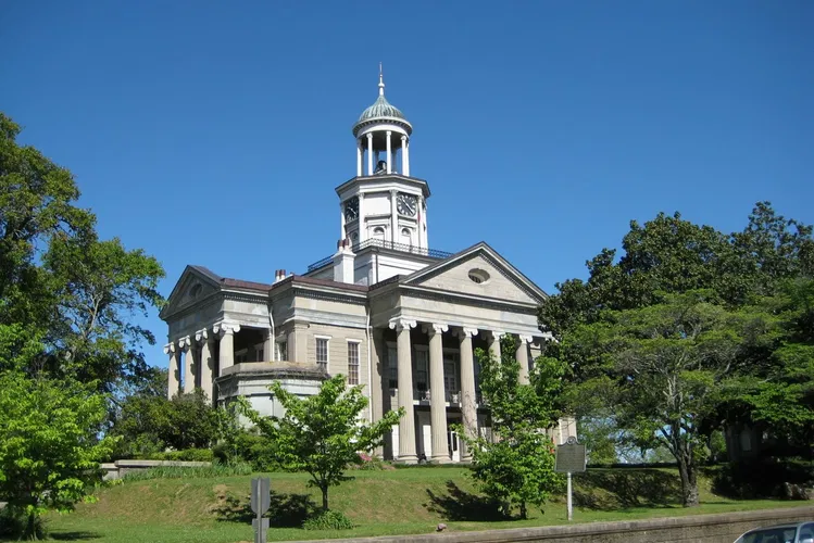 Warren County Courthouse