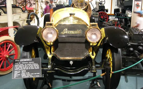 Car and Carriage Caravan Museum