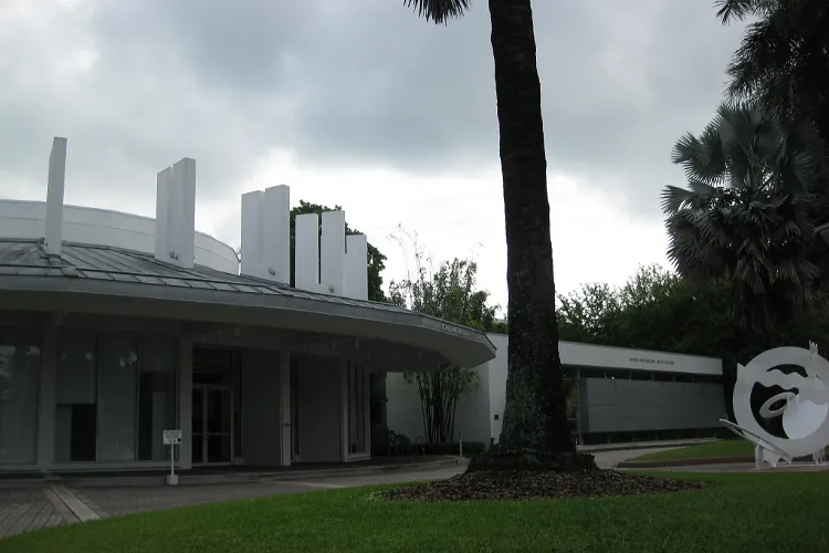 Lowe Art Museum
