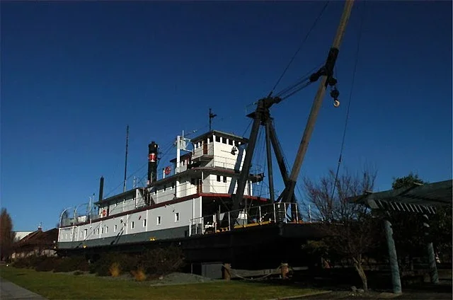 Maritime Heritage Center & W.T. Preston
