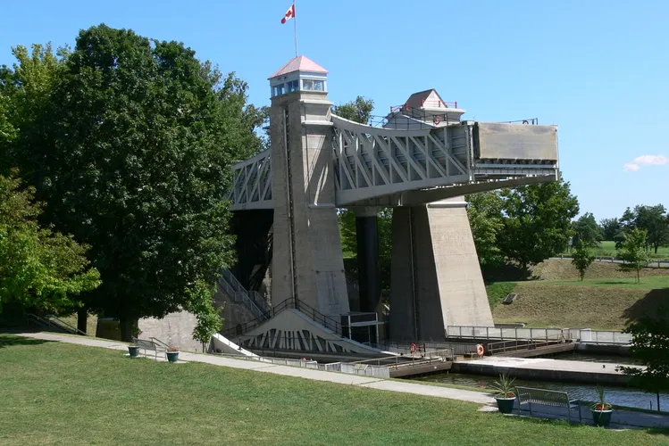 Écluse-ascenseur de Peterborough