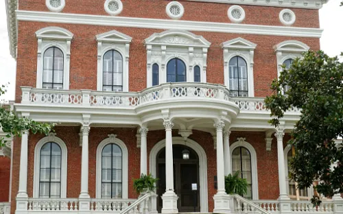 Johnston–felton–hay House