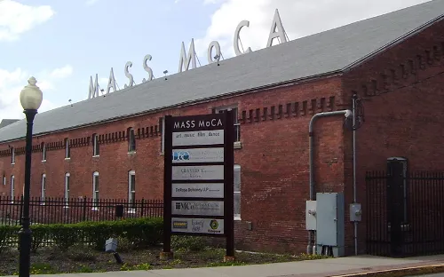Massachusetts Museum of Contemporary Art