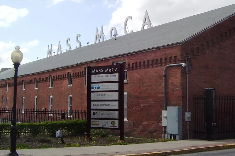 Massachusetts Museum of Contemporary Art