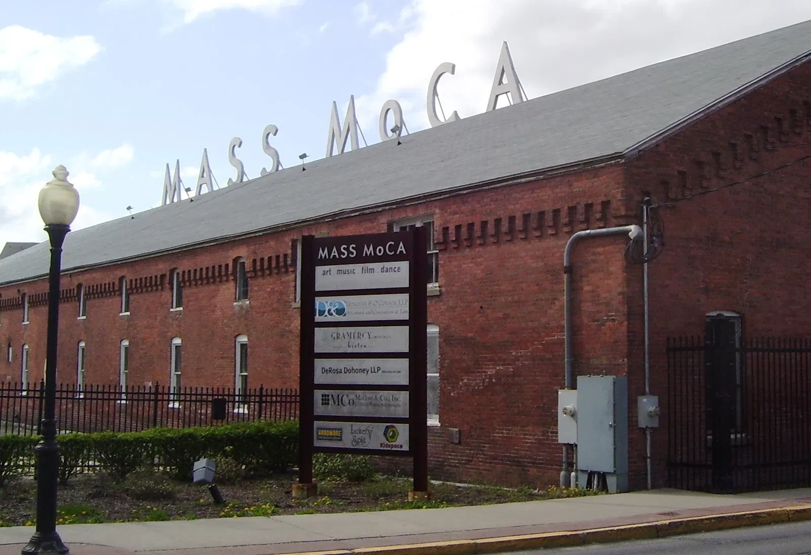 Museo del Massachusetts di arte contemporanea