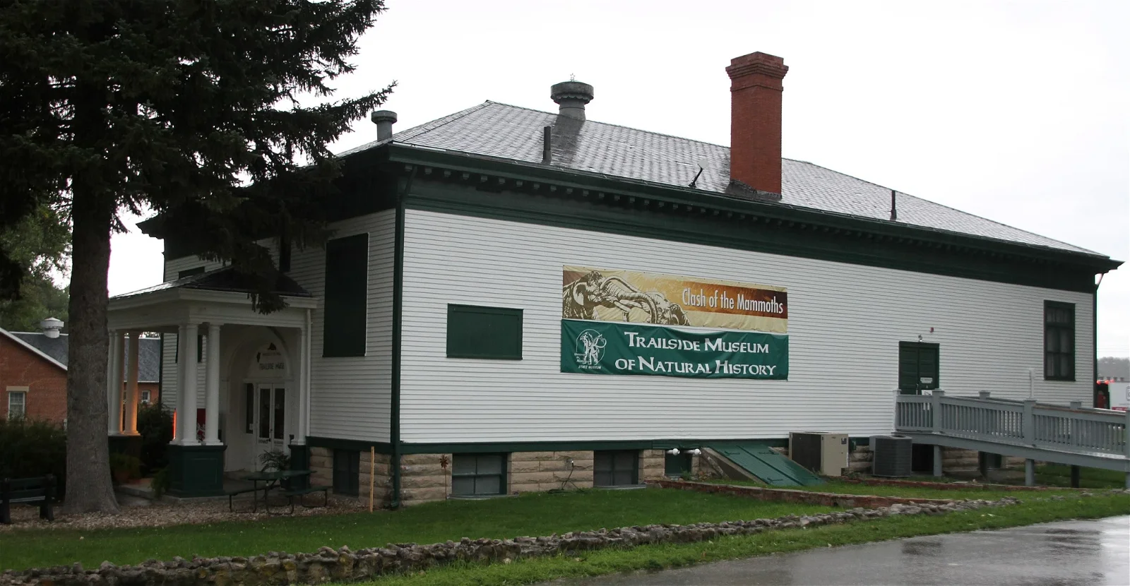 Trailside Museum of Natural History