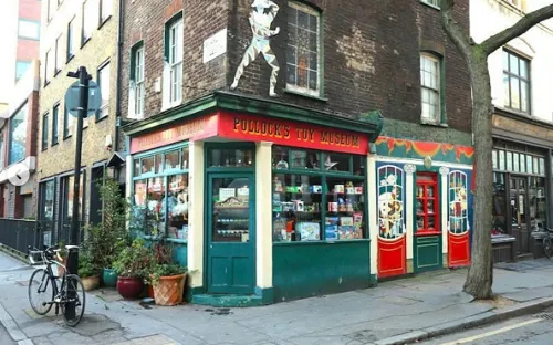 Pollock's Toy Museum