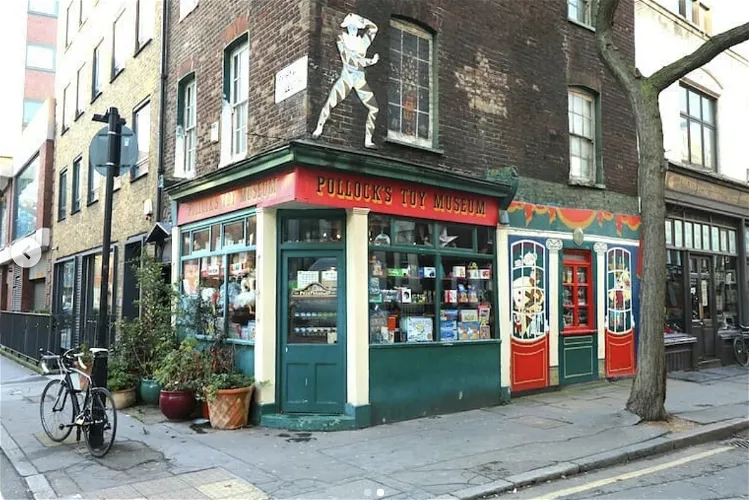 Pollock's Toy Museum
