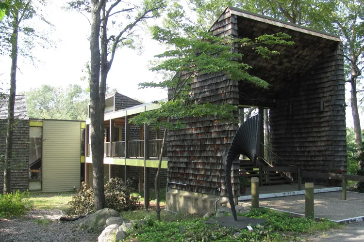 Fuller Craft Museum