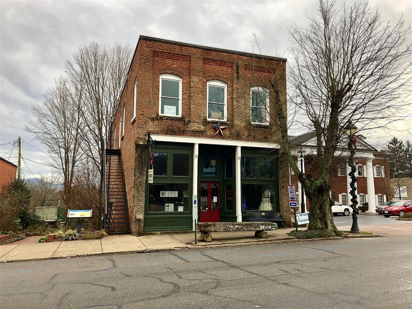 Macon County Historical Museum