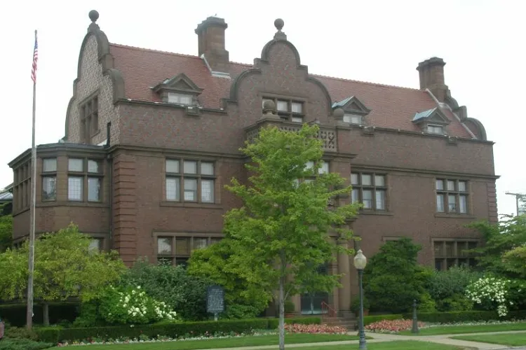 Barker Mansion