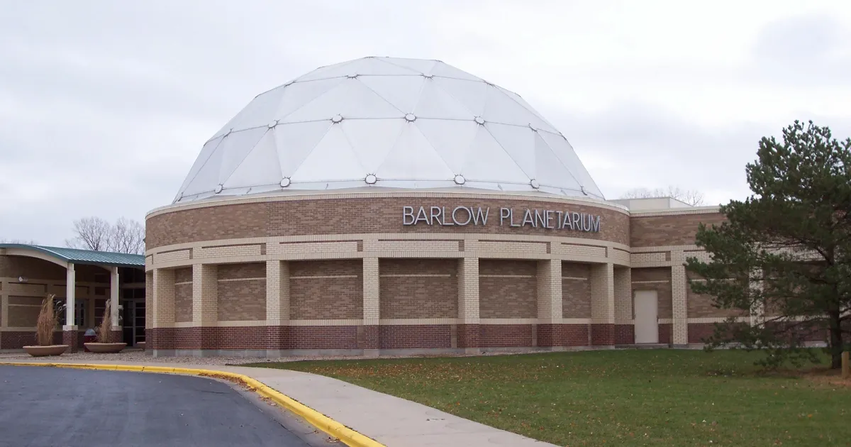 Barlow Planetarium, Weis Earth Science Museum team up on two-for-one  admission - UW Oshkosh Today University of Wisconsin Oshkosh
