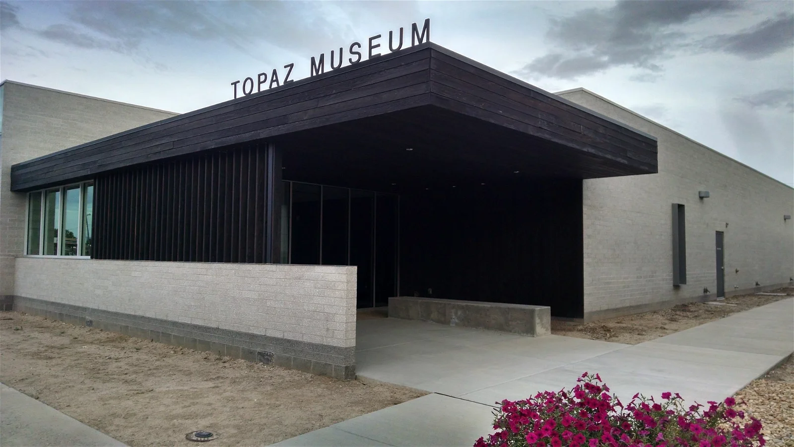 Topaz Museum
