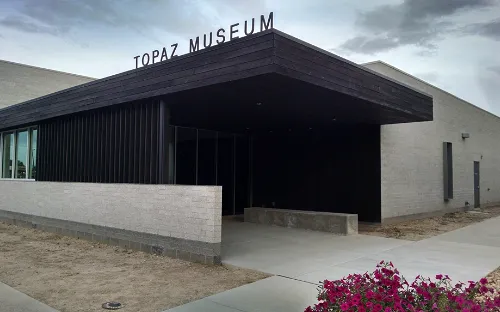 Topaz Museum
