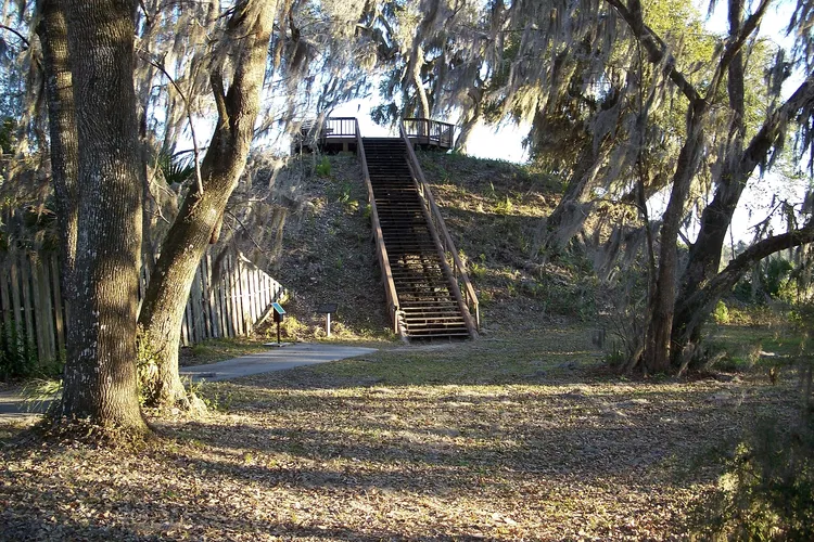 Parc archéologique d'État de Crystal River