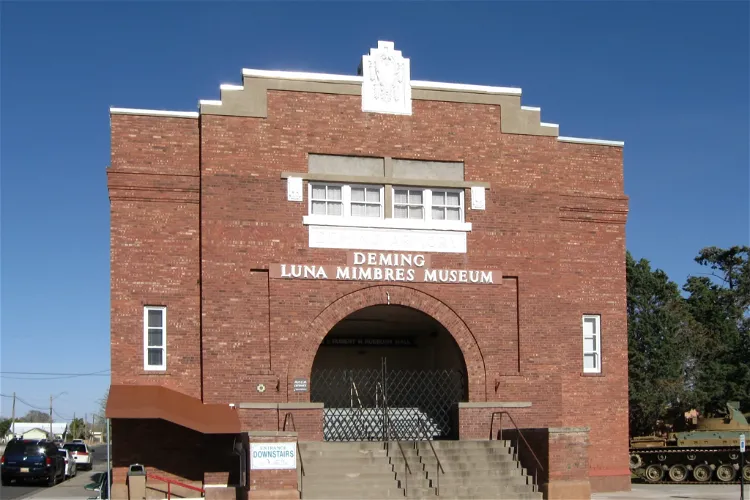 Deming Luna Mimbres Museum