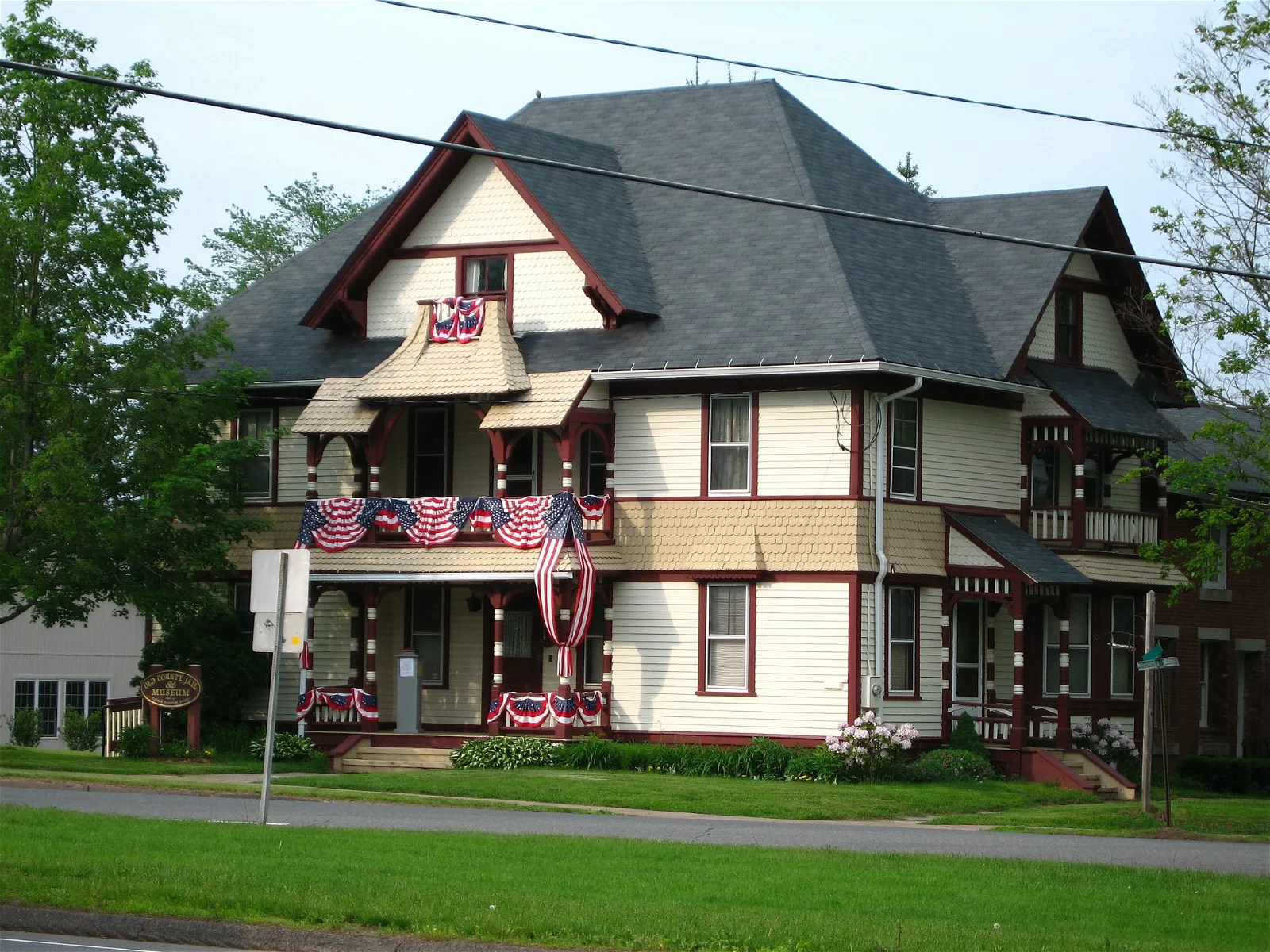 Old Tolland County Jail and Museum