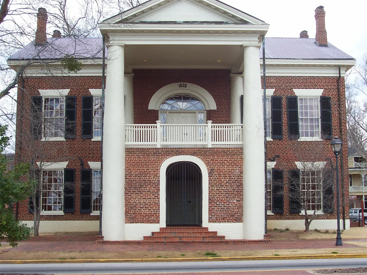 Gold Panning - Dahlonega Visitors Center