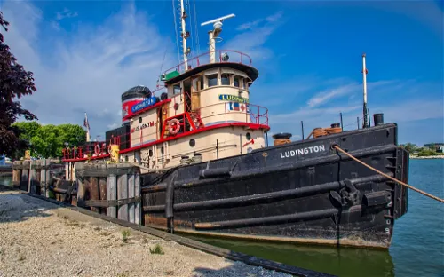 Tug Ludington