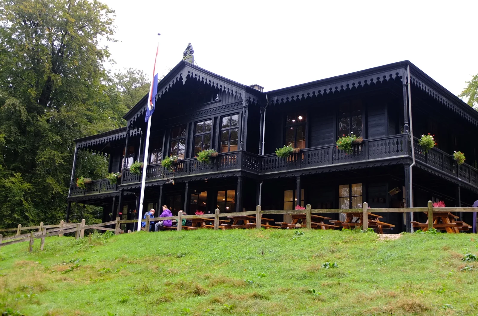 Aardhuispark &amp; bezoekerscentrum