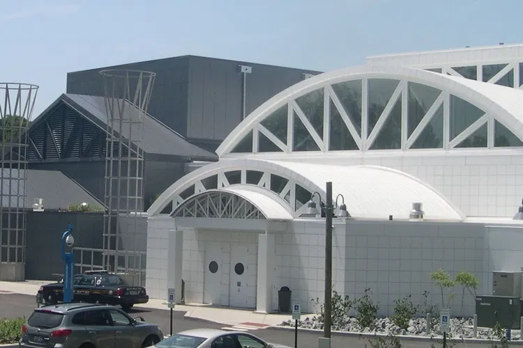 Centro de Educación y Museo del Holocausto de Illinois