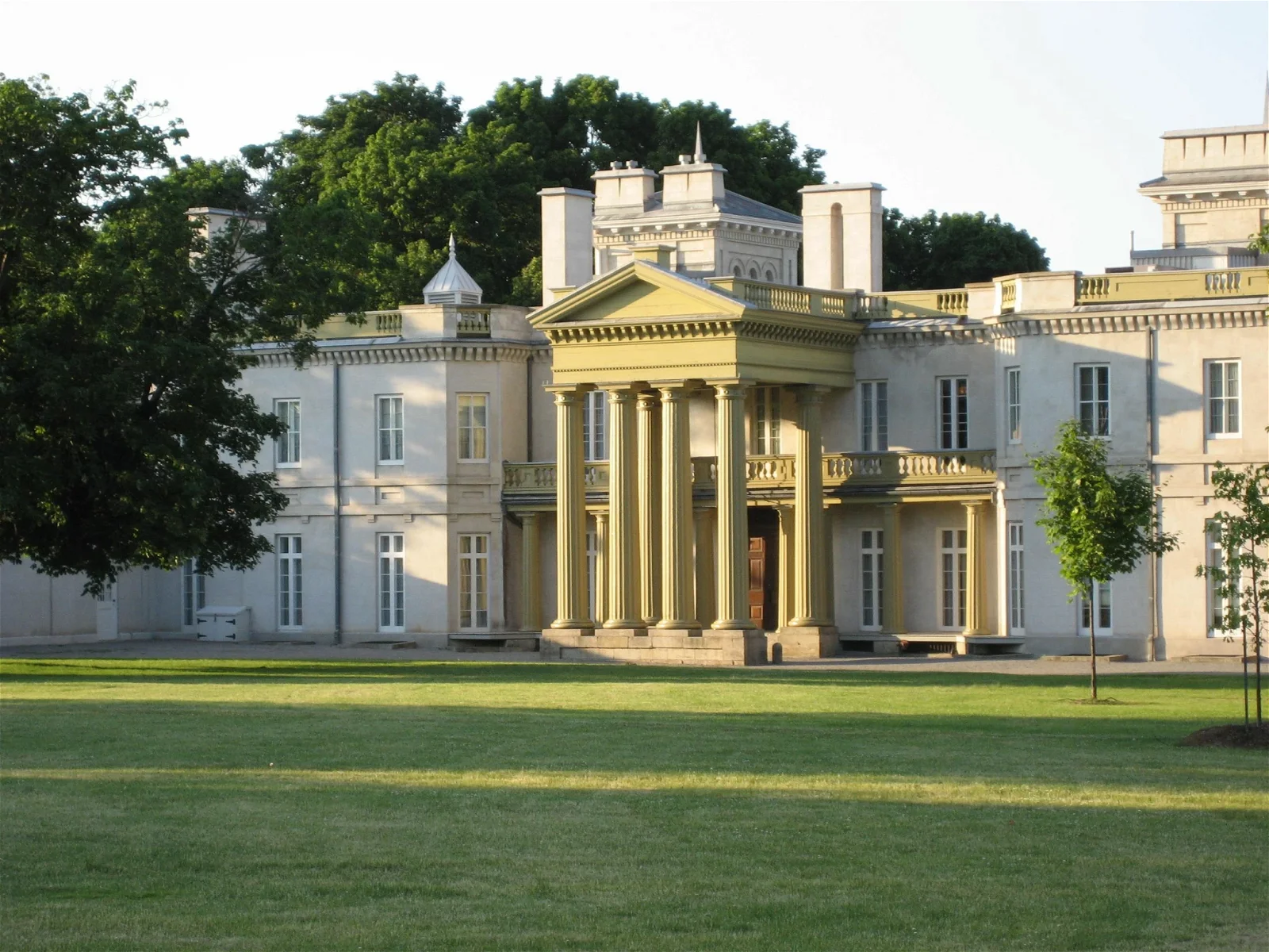 Dundurn National Historic Site