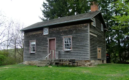 Griffin House Museum/historical Building