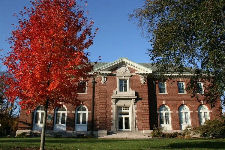 Peabody Institute of Archaeology - Phillips Academy Andover