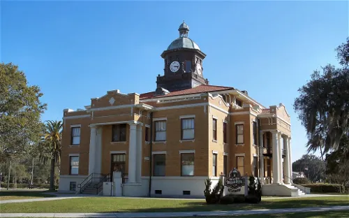 The Old Courthouse Heritage Museum