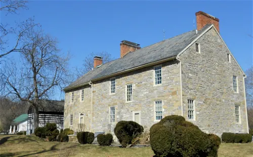 Renfrew Museum and Park
