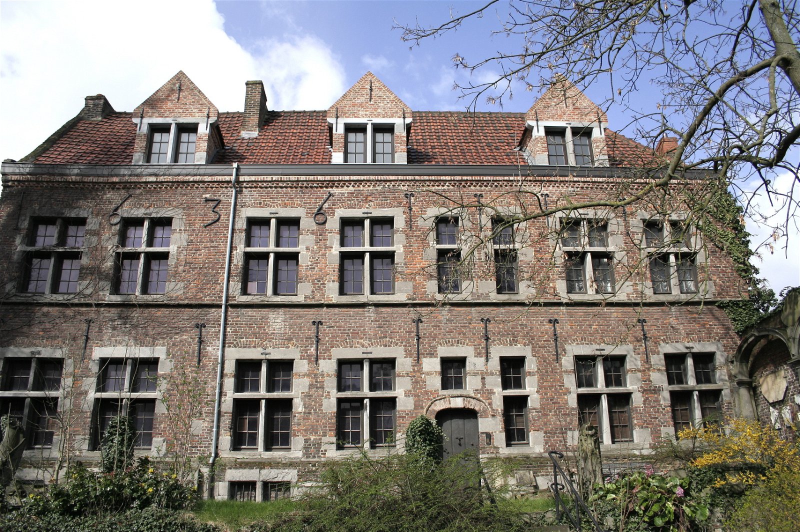 Maison Jean Lescarts, Musée du folklore et de la vie montoise
