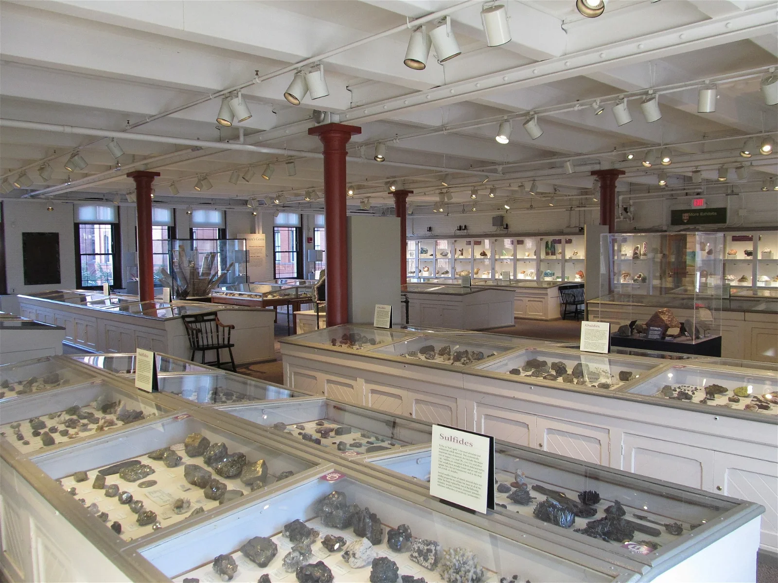 Mineralogical & Geological Museum - Harvard University