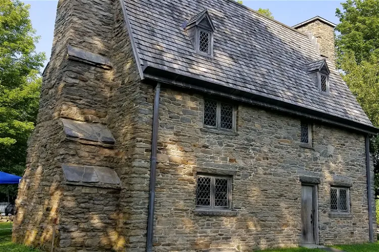 Henry Whitfield State Museum