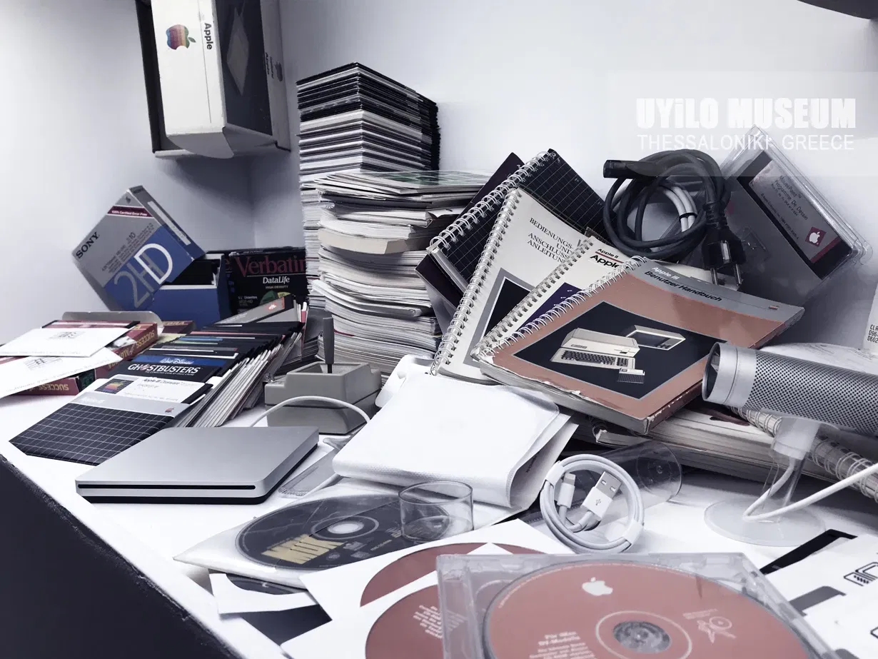 UYiLO MUSEUM - Apple Museum - Different Museum